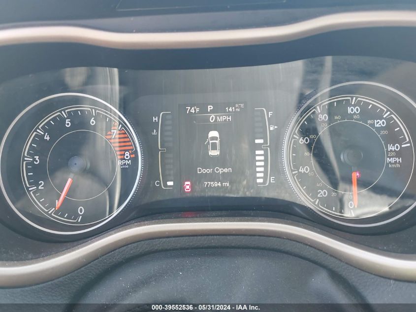 2017 Jeep Cherokee Latitude 4X4 VIN: 1C4PJMCS9HW590935 Lot: 39552536