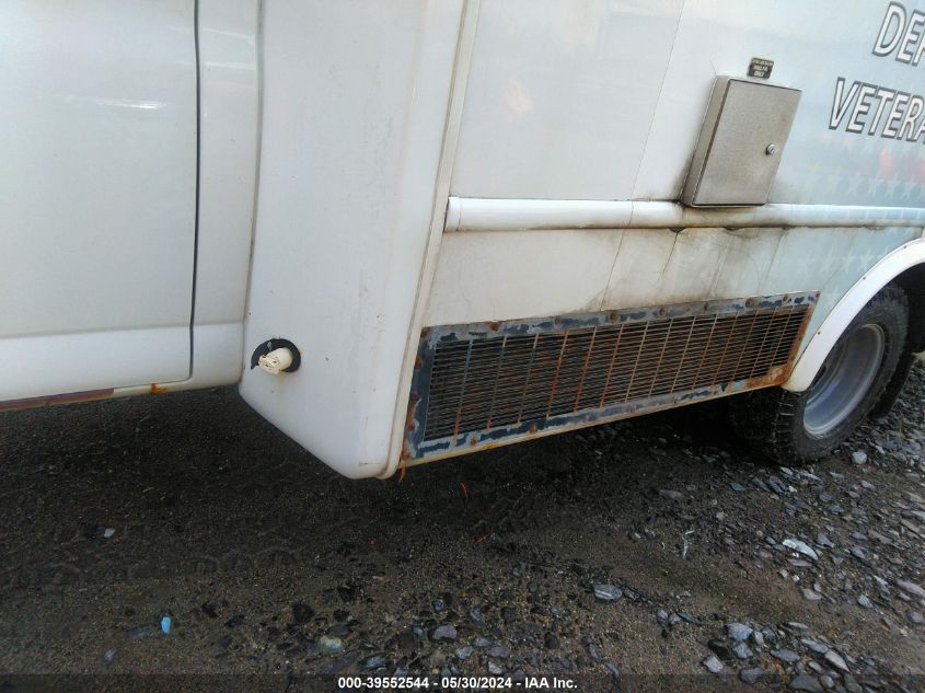 2015 Chevrolet Express Cutaway 3500 Diesel VIN: 1GB3G2BL2F1171710 Lot: 39552544