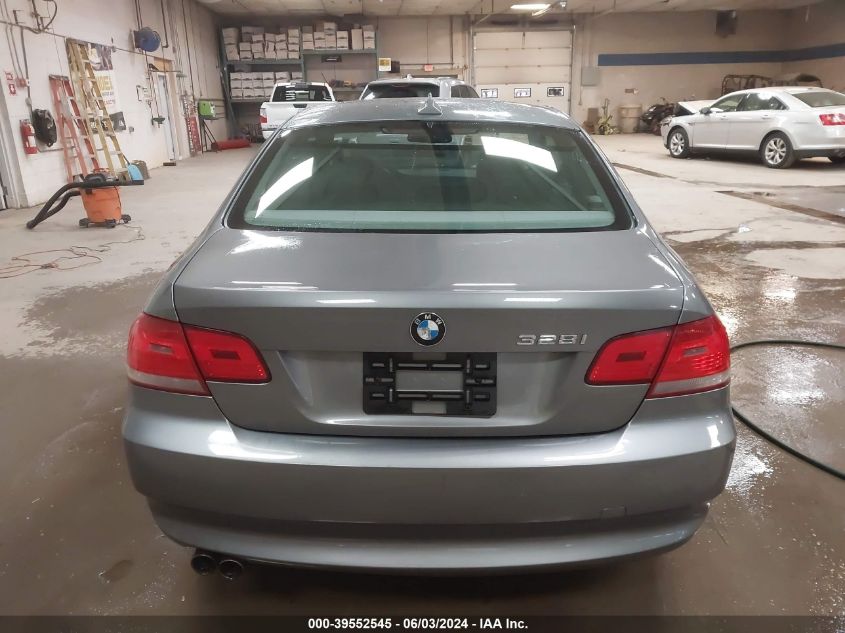 2007 BMW 328I VIN: WBAWB33517PU87589 Lot: 39552545