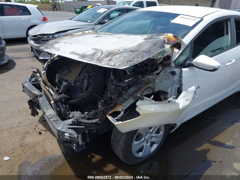 2018 Kia Forte Lx VIN: 3KPFK4A73JE280349 Lot: 39552572