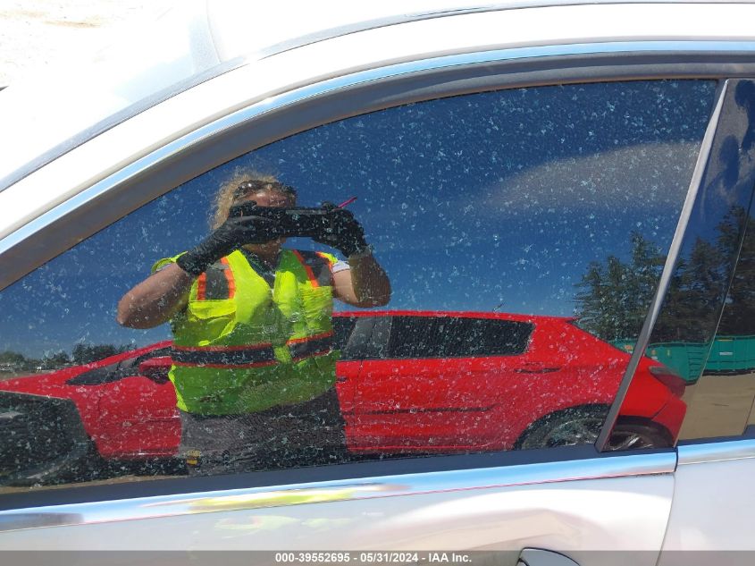 2011 Mercedes-Benz C 300 Luxury 4Matic/Sport 4Matic VIN: WDDGF8BB2BR158385 Lot: 39552695