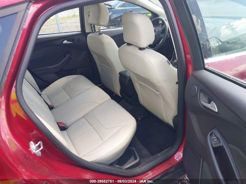 2017 Ford Focus Titanium VIN: 1FADP3N20HL287560 Lot: 39552751