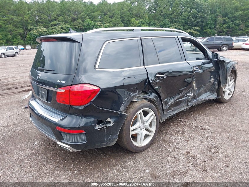 2015 MERCEDES-BENZ GL 550 4MATIC - 4JGDF7DE9FA605292