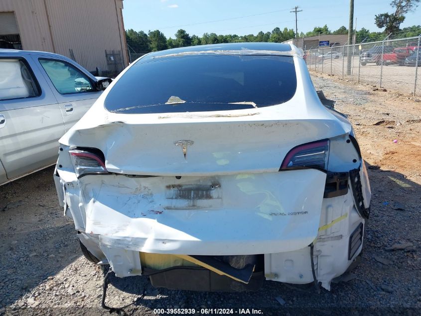 2021 Tesla Model Y Long Range Dual Motor All-Wheel Drive VIN: 5YJYGDEE3MF300715 Lot: 39552939