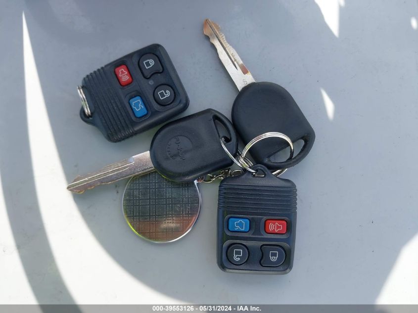 2004 Ford Explorer Xls VIN: 1FMZU72K94UA50036 Lot: 39553126