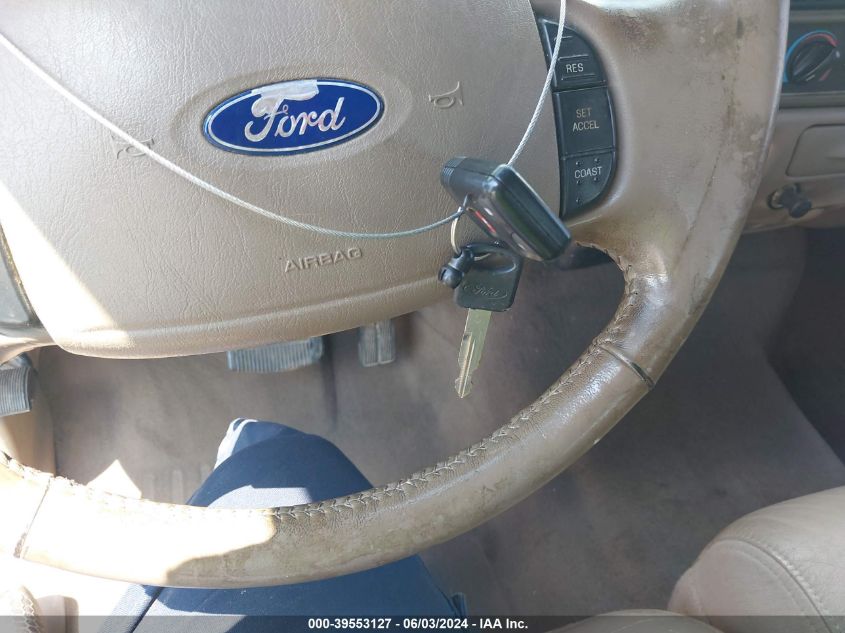 2004 Ford F-250 Lariat/Xl/Xlt VIN: 1FTNX21P04EA16121 Lot: 39553127