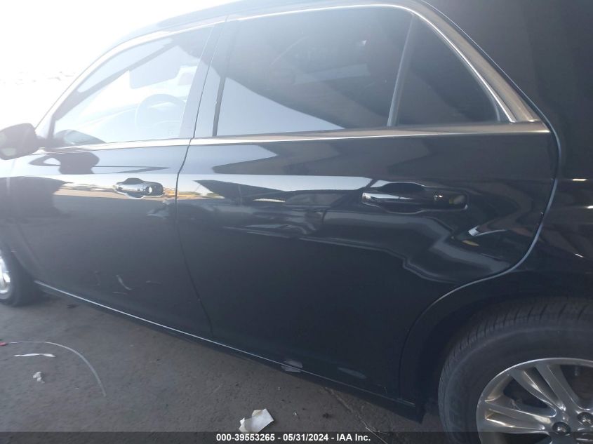 2017 Chrysler 300 Limited VIN: 2C3CCAAG1HH662106 Lot: 39553265