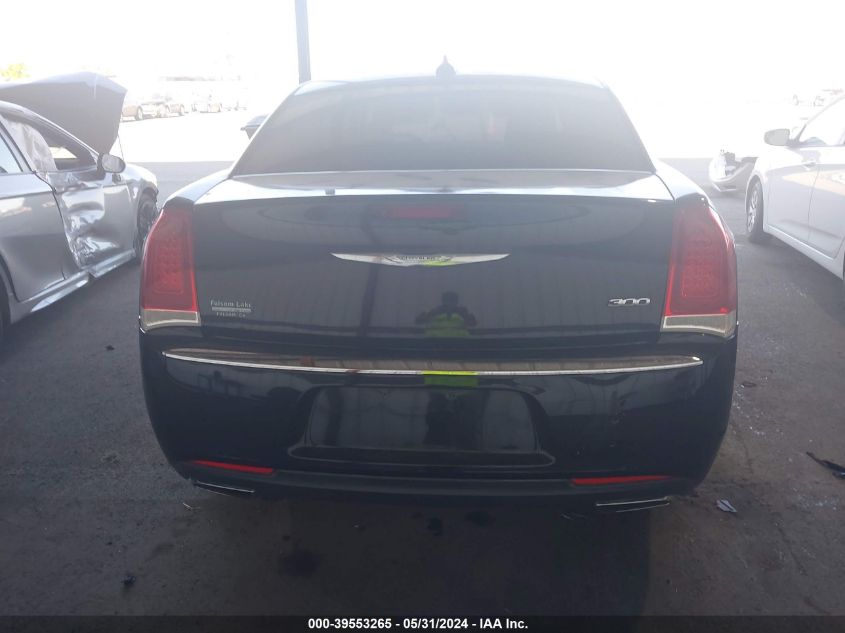 2017 Chrysler 300 Limited VIN: 2C3CCAAG1HH662106 Lot: 39553265