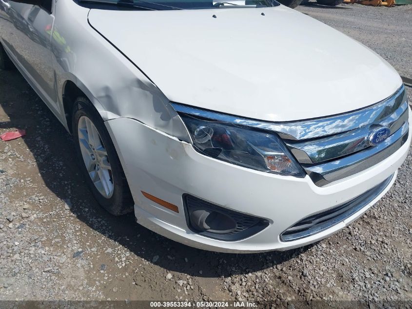 2011 Ford Fusion S VIN: 3FAHP0GA7BR231743 Lot: 39553394