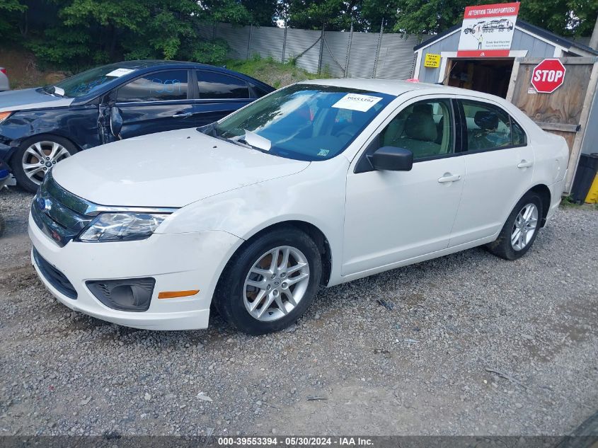 2011 Ford Fusion S VIN: 3FAHP0GA7BR231743 Lot: 39553394