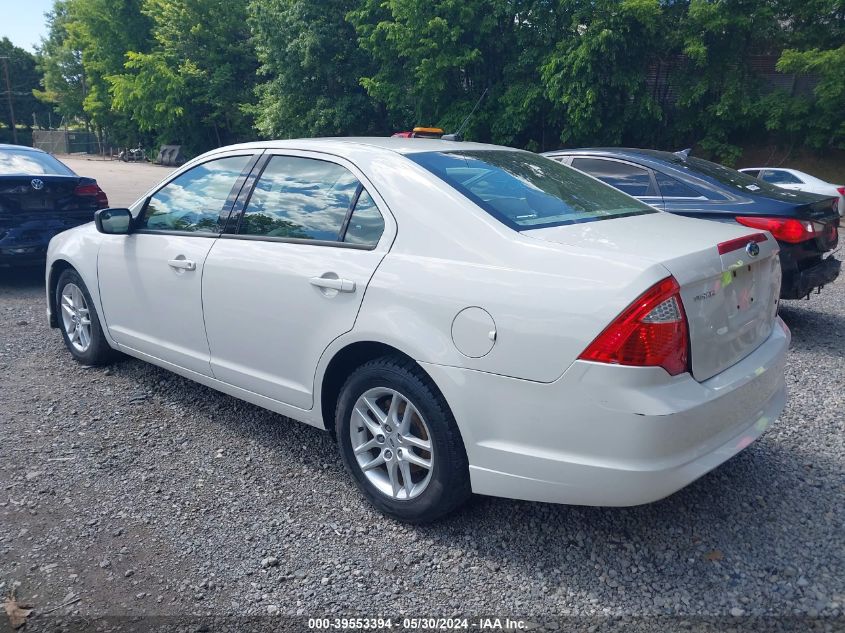 2011 Ford Fusion S VIN: 3FAHP0GA7BR231743 Lot: 39553394