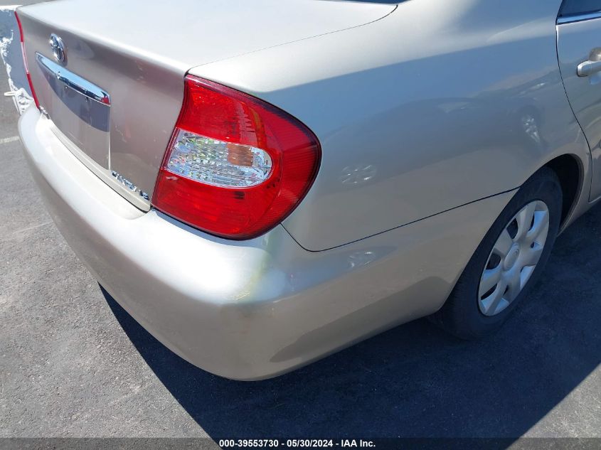 2004 Toyota Camry Le VIN: 4T1BE32K04U366061 Lot: 39553730