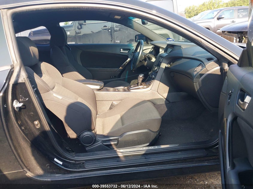 2015 Hyundai Genesis 3.8 Base VIN: KMHHT6KJ4FU128001 Lot: 39553732