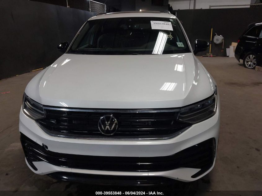 2022 Volkswagen Tiguan 2.0T Se R-Line Black VIN: 3VV8B7AX7NM113774 Lot: 39553848