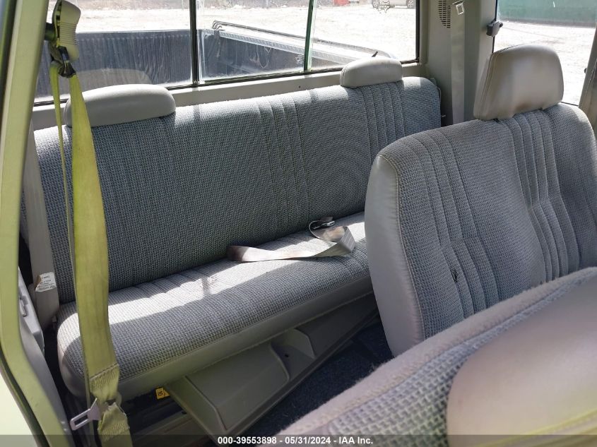 1998 GMC Sierra 1500 Sl Wideside VIN: 1GTEC19W8WE560628 Lot: 39553898