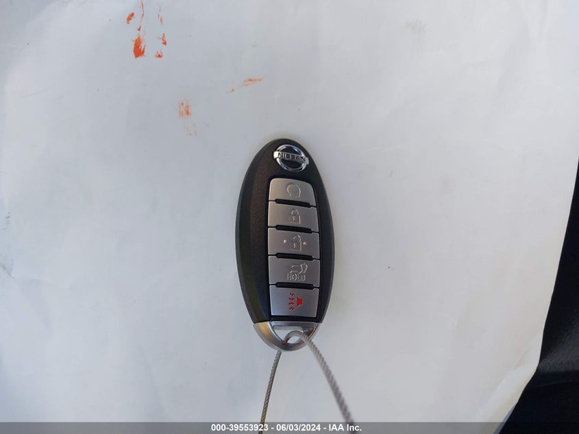 2017 Nissan Rogue Sv VIN: KNMAT2MV4HP516247 Lot: 39553923