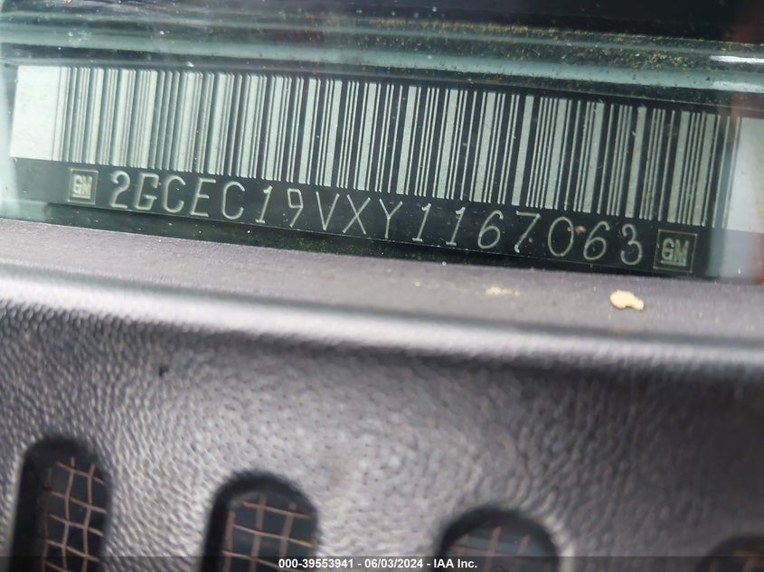 2000 Chevrolet Silverado 1500 Ls VIN: 2GCEC19VXY1167063 Lot: 39553941