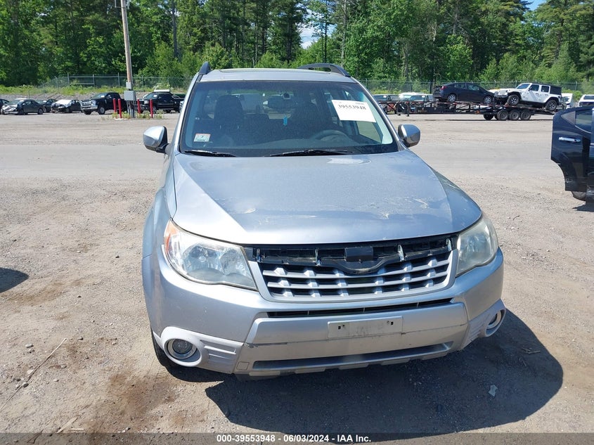 2013 Subaru Forester 2.5X Limited VIN: JF2SHAEC8DH420477 Lot: 39553948