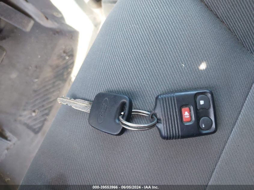 2004 Ford Escape Xls VIN: 1FMYU92124KA61423 Lot: 39553966