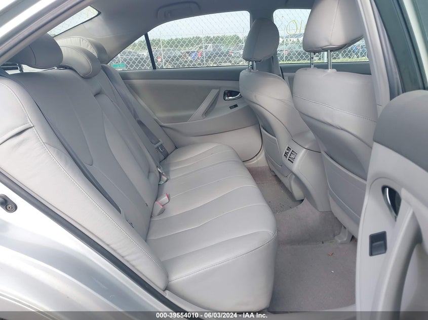 2007 Toyota Camry Hybrid Hybrid VIN: JTNBB46K773010368 Lot: 39554010