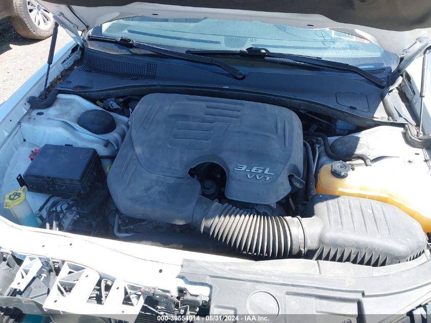 2011 Chrysler 300 Limited VIN: 2C3CA5CG0BH585116 Lot: 39554014