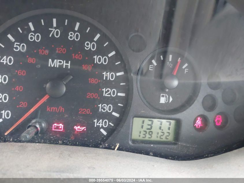 2005 Ford Focus Zx4 VIN: 1FAFP34N25W255823 Lot: 39554075