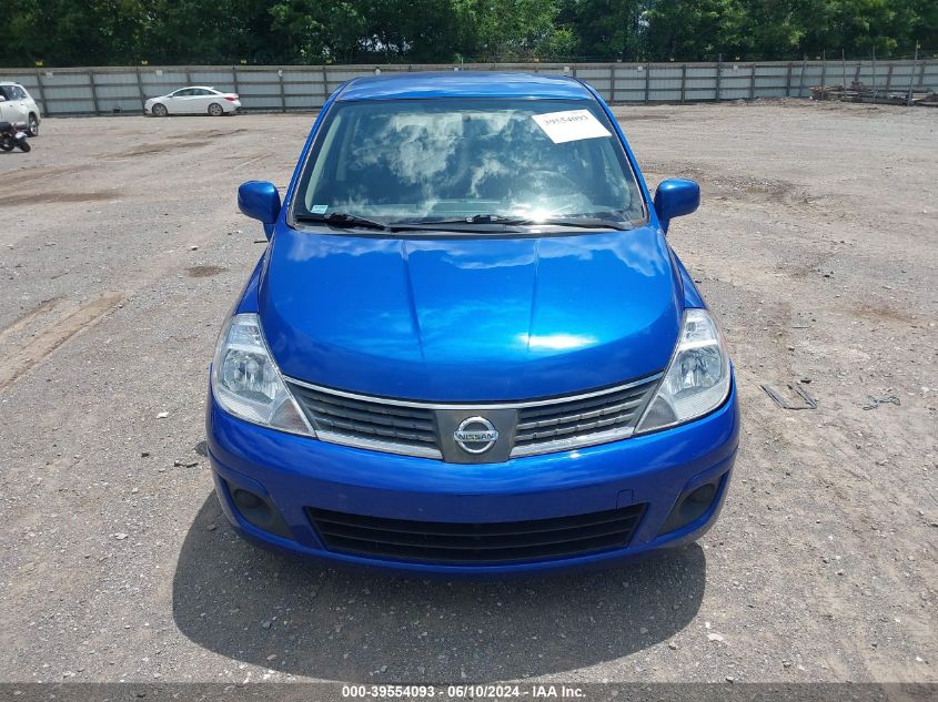 2009 Nissan Versa 1.8S VIN: 3N1BC13E69L410656 Lot: 39554093