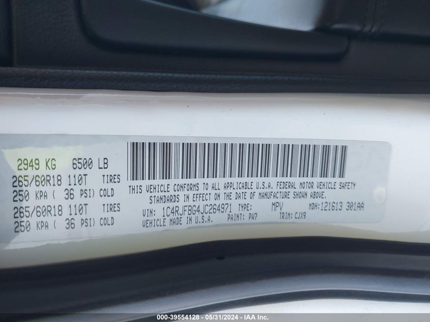 VIN 1C4RJFBG4JC264971 2018 JEEP GRAND CHEROKEE LIMITED 4X4