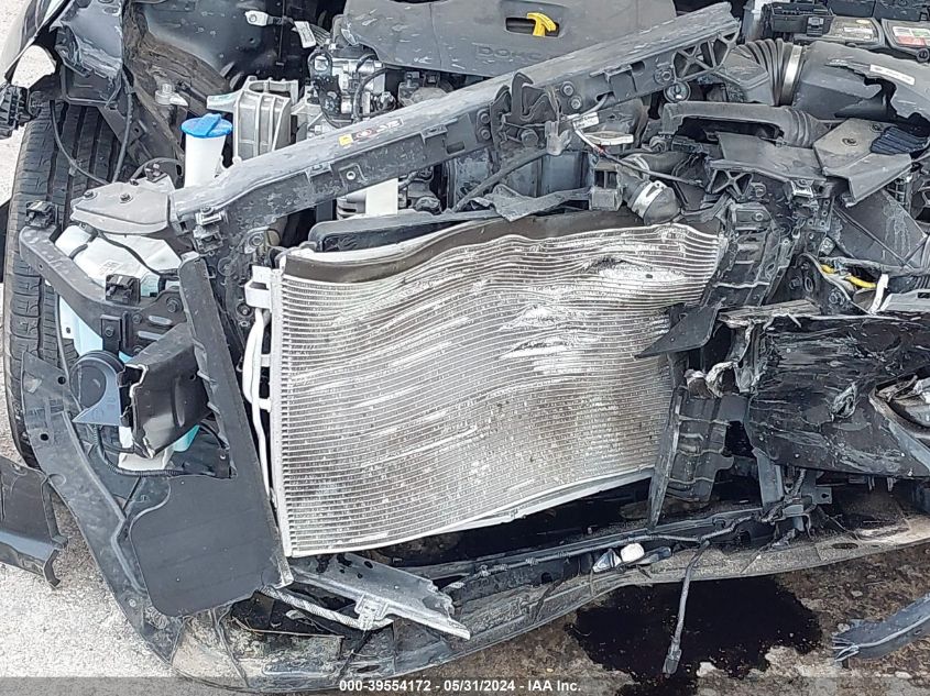 2019 Hyundai Elantra Se VIN: 5NPD74LFXKH465167 Lot: 39554172