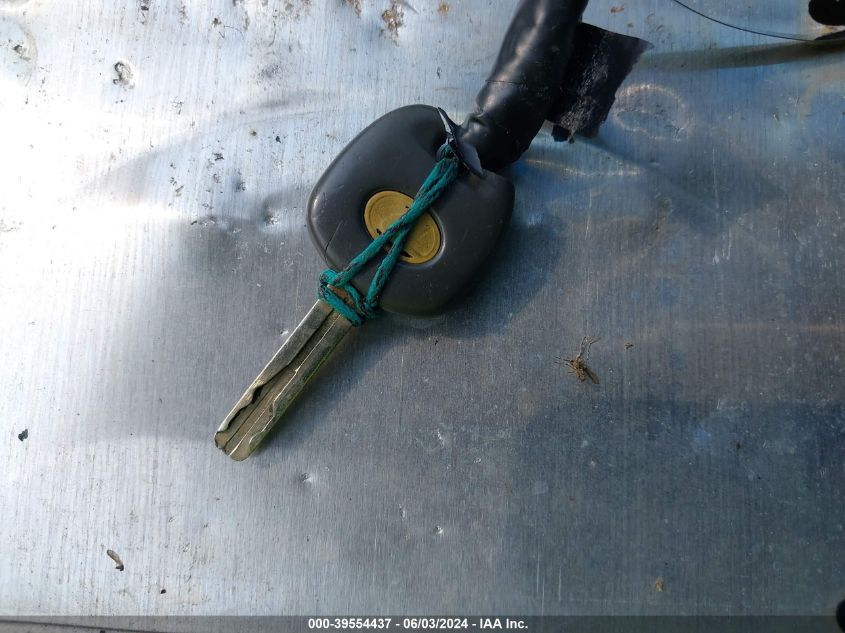 2004 Lexus Es 330 VIN: JTHBA30G840002250 Lot: 39554437