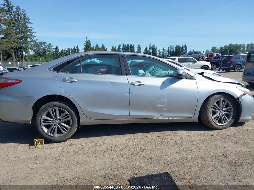 2016 Toyota Camry Se VIN: 4T1BF1FK2GU180750 Lot: 39554489