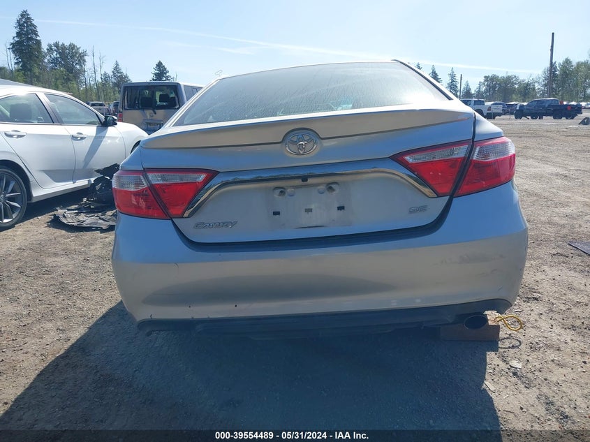 2016 Toyota Camry Se VIN: 4T1BF1FK2GU180750 Lot: 39554489