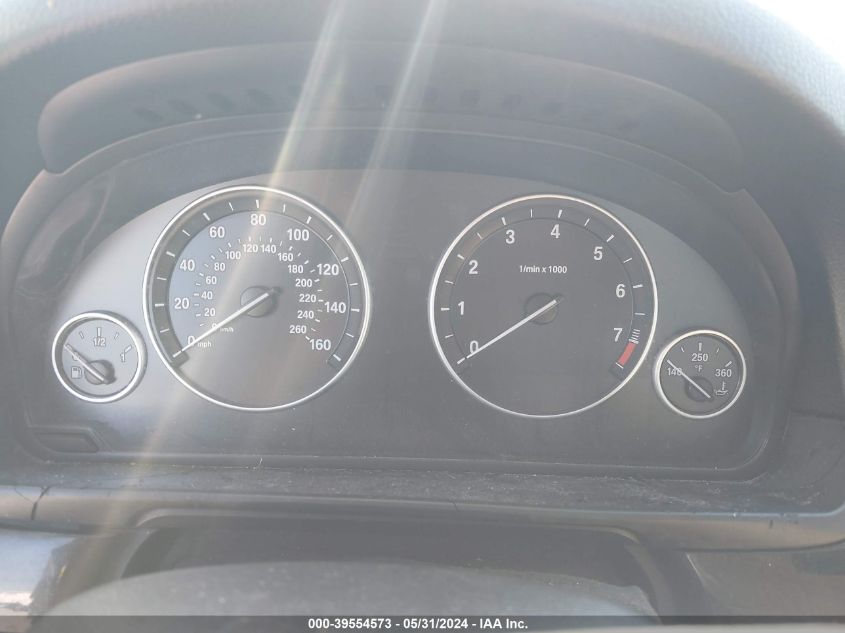 2011 BMW 528I VIN: WBAFR1C5XBC739906 Lot: 39554573