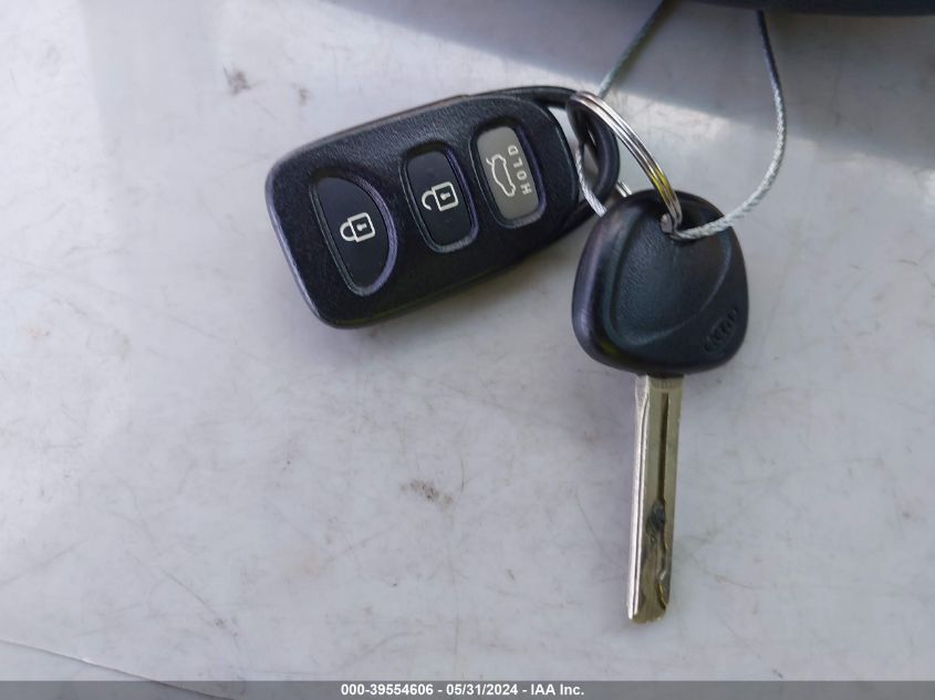 2013 Kia Optima Lx VIN: KNAGM4A71D5303977 Lot: 39554606