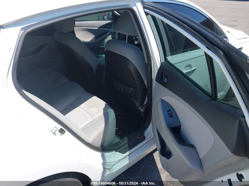 2013 Kia Optima Lx VIN: KNAGM4A71D5303977 Lot: 39554606