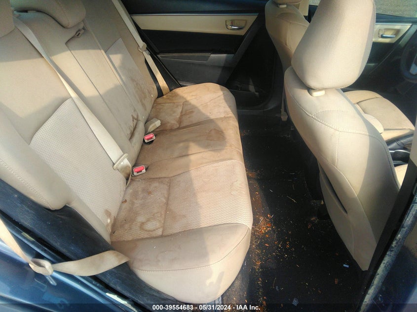 2015 Toyota Corolla Le VIN: 5YFBURHE0FP314828 Lot: 39554683