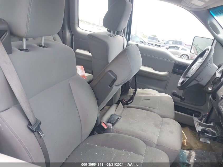 2007 Ford F-150 Xl/Xlt VIN: 1FTVX12597NA43281 Lot: 39554813