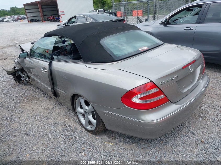 2004 Mercedes-Benz Clk 320 VIN: WDBTK65G04T021563 Lot: 39554821