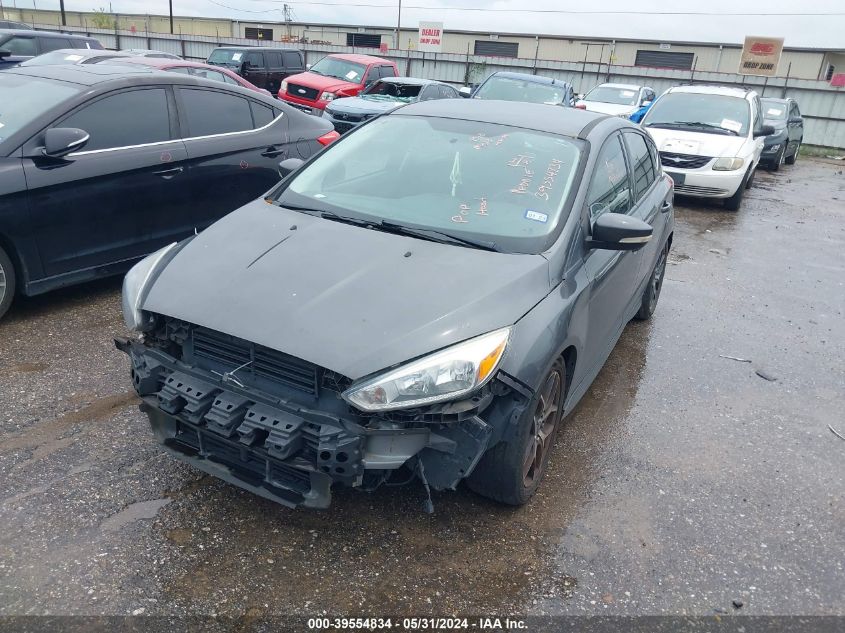 2015 Ford Focus Se VIN: 1FADP3K28FL240312 Lot: 39554834