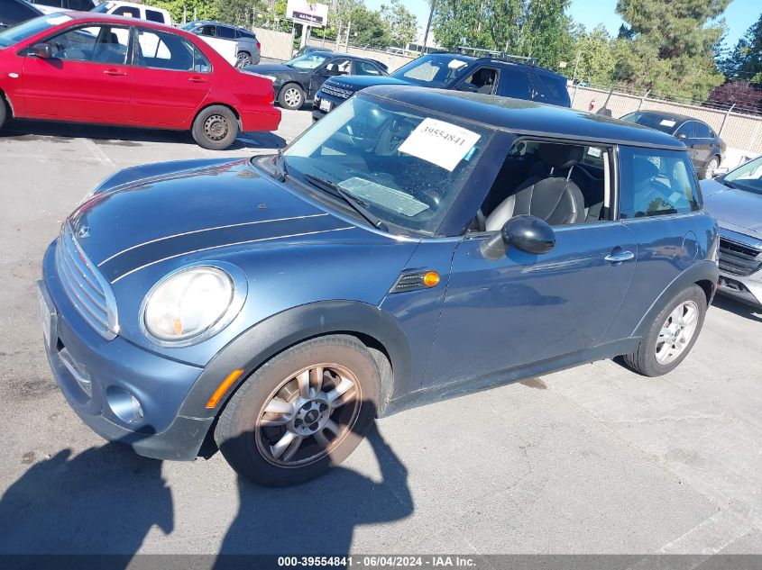 2011 Mini Cooper VIN: WMWSU3C51BT091963 Lot: 39554841