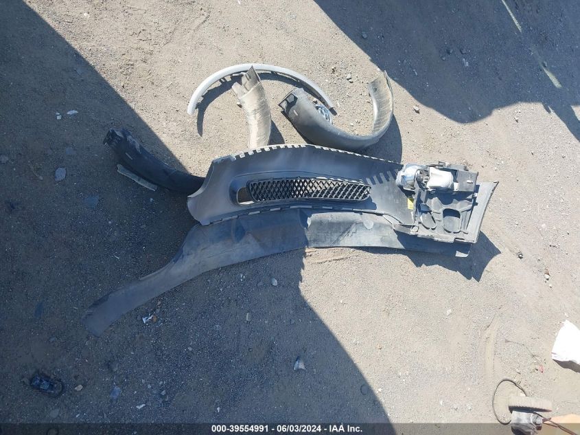 2011 Buick Enclave 2Xl VIN: 5GAKRCED5BJ221121 Lot: 39554991