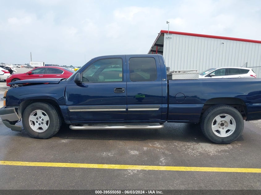 2005 Chevrolet Silverado 1500 Ls VIN: 2GCEC19V651162566 Lot: 39555050