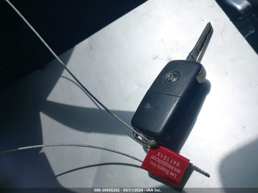 2010 Volkswagen Jetta S VIN: 3VWJZ7AJ3AM084546 Lot: 39555202