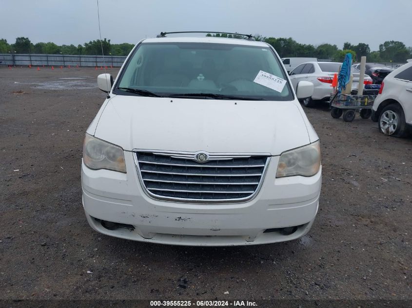 2008 Chrysler Town & Country Touring VIN: 2A8HR54P88R840468 Lot: 39555225