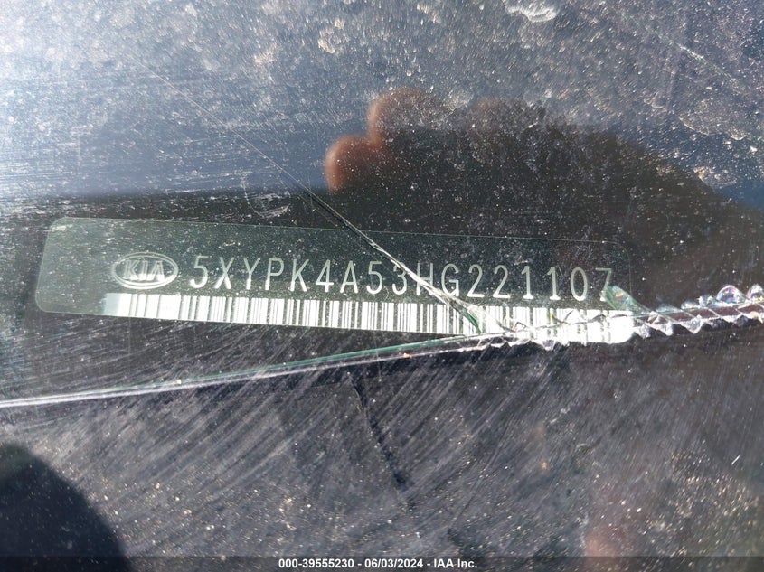 2017 Kia Sorento 3.3L Sx VIN: 5XYPK4A53HG221107 Lot: 39555230