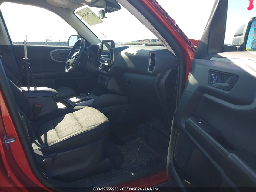 2022 Ford Bronco Sport Big Bend VIN: 3FMCR9B64NRD77586 Lot: 39555238