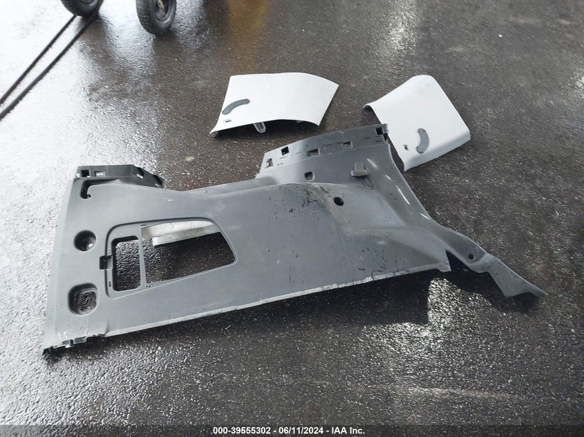 2020 Chevrolet Tahoe 2Wd Commercial Fleet VIN: 1GNLCDEC0LR251171 Lot: 39555302