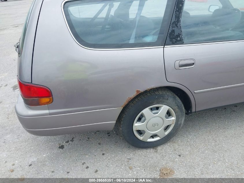 1993 Toyota Camry Le VIN: 4T1VK12W3PU083350 Lot: 39555351