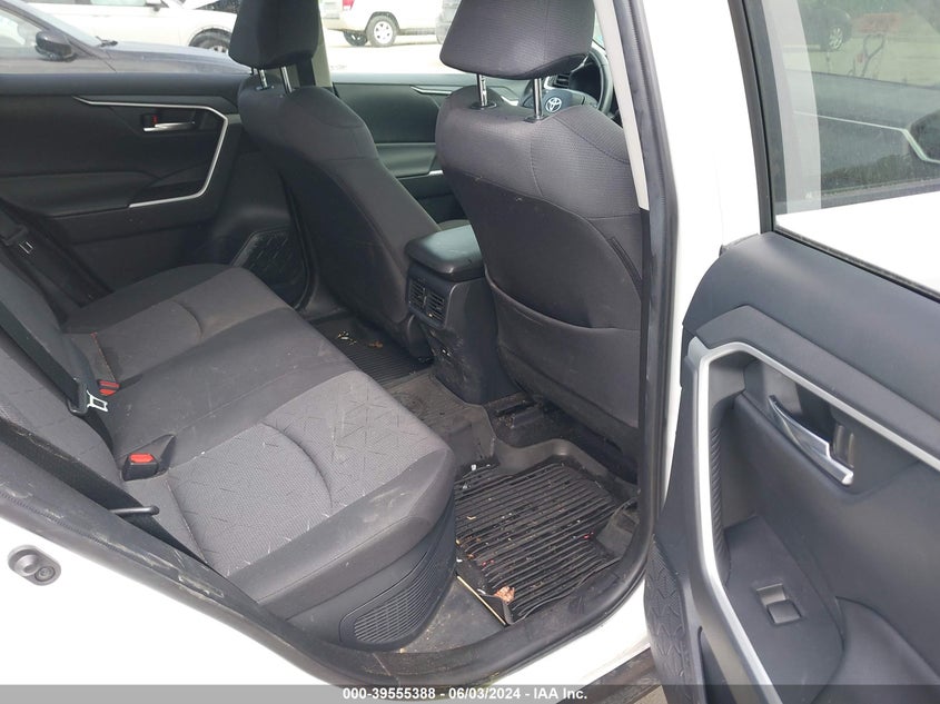 2021 Toyota Rav4 Xle Hybrid VIN: JTMRWRFV5MD134465 Lot: 39555388