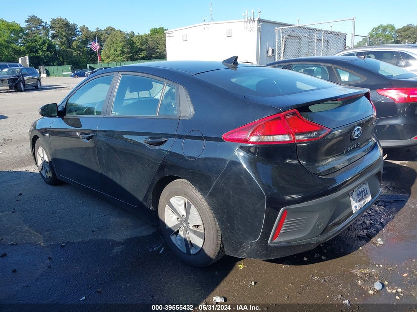 2018 HYUNDAI IONIQ HYBRID BLUE - KMHC65LC3JU075361
